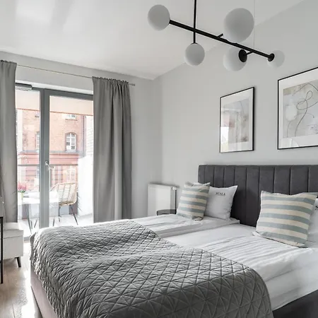 Scala Center With Parking By Lion * Gdańsk